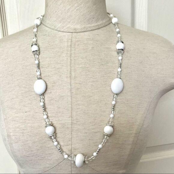 Silver tone white and clear beaded necklace - Picture 1 of 9
